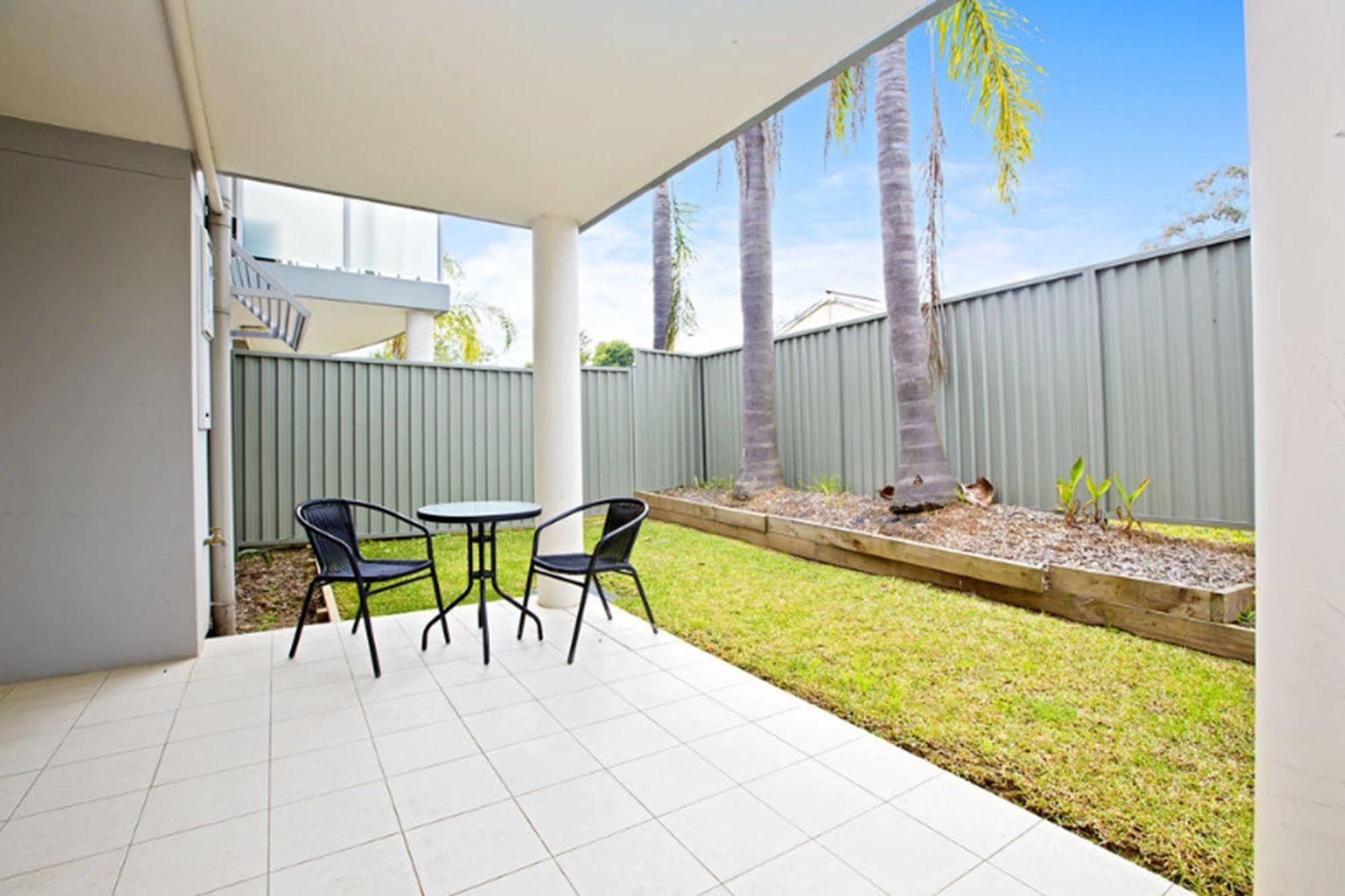 Astina Serviced Apartments - Central Penrith Exteriör bild